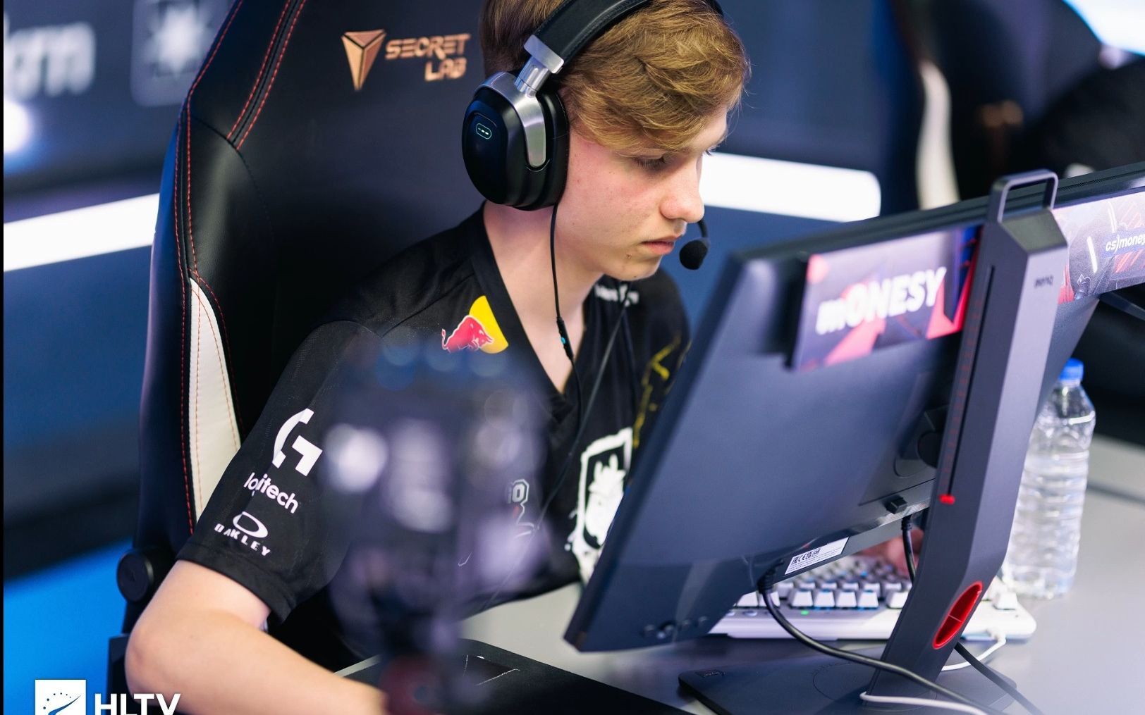 第一时间触 第一时间触