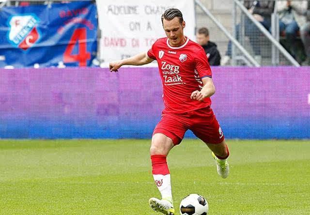 但在对手持 但在对手持